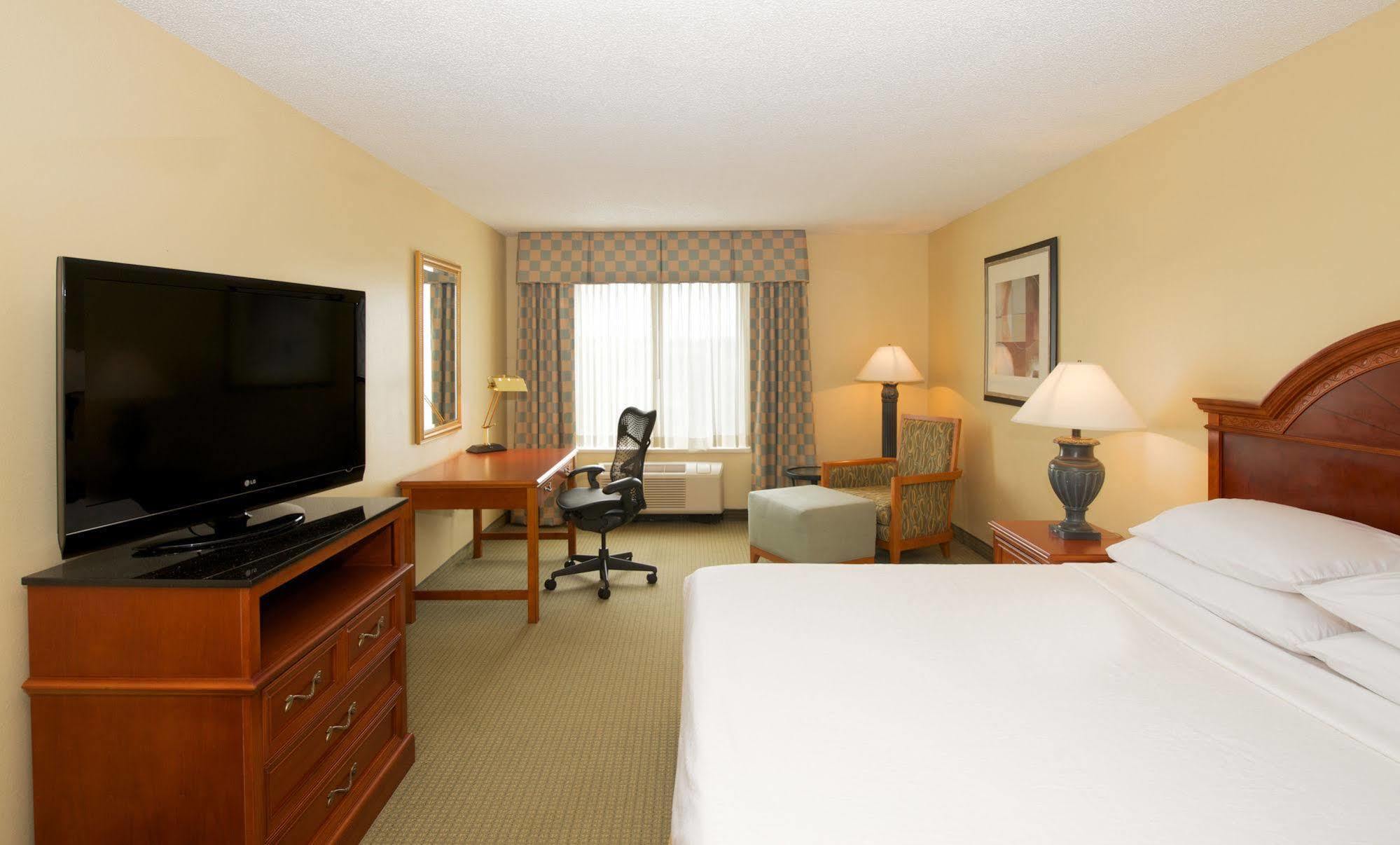 Hilton Garden Inn Jacksonville Jtb/Deerwood Park Zewnętrze zdjęcie